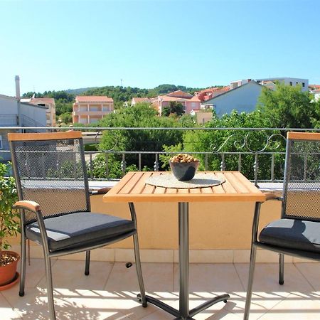 Iva Apartmani Vodice Exterior foto